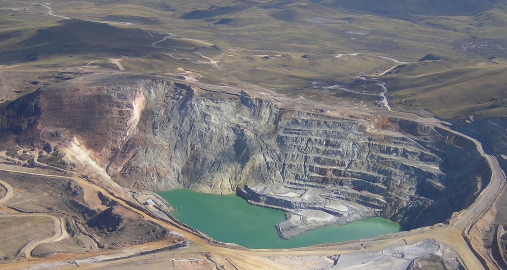 Evaluación y gestión de proyectos mineros
